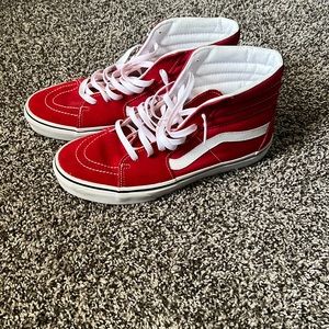 Red sk8-Hi Vans size 10.5